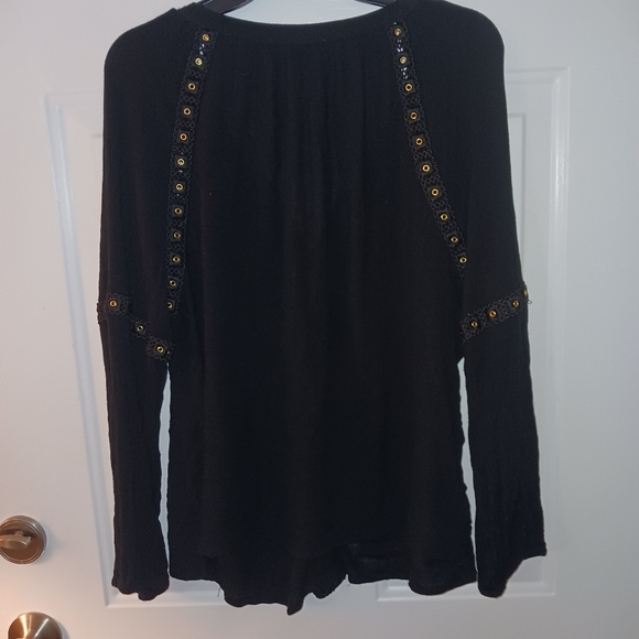 INC Women's Long sleeveBlack  Top with gold embellishment, Size L - Picture 7 of 7